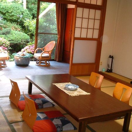 Ureshino Onsen Shoen Hotel Zewnętrze zdjęcie
