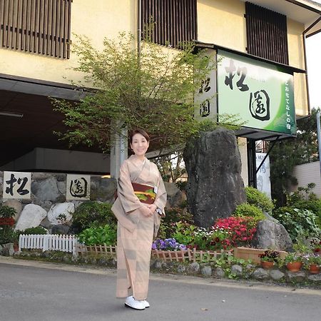 Ureshino Onsen Shoen Hotel Zewnętrze zdjęcie