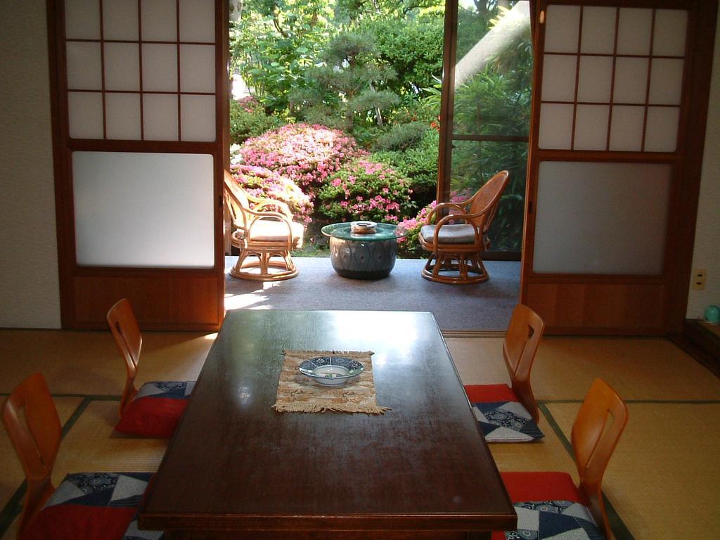Ureshino Onsen Shoen Hotel Zewnętrze zdjęcie